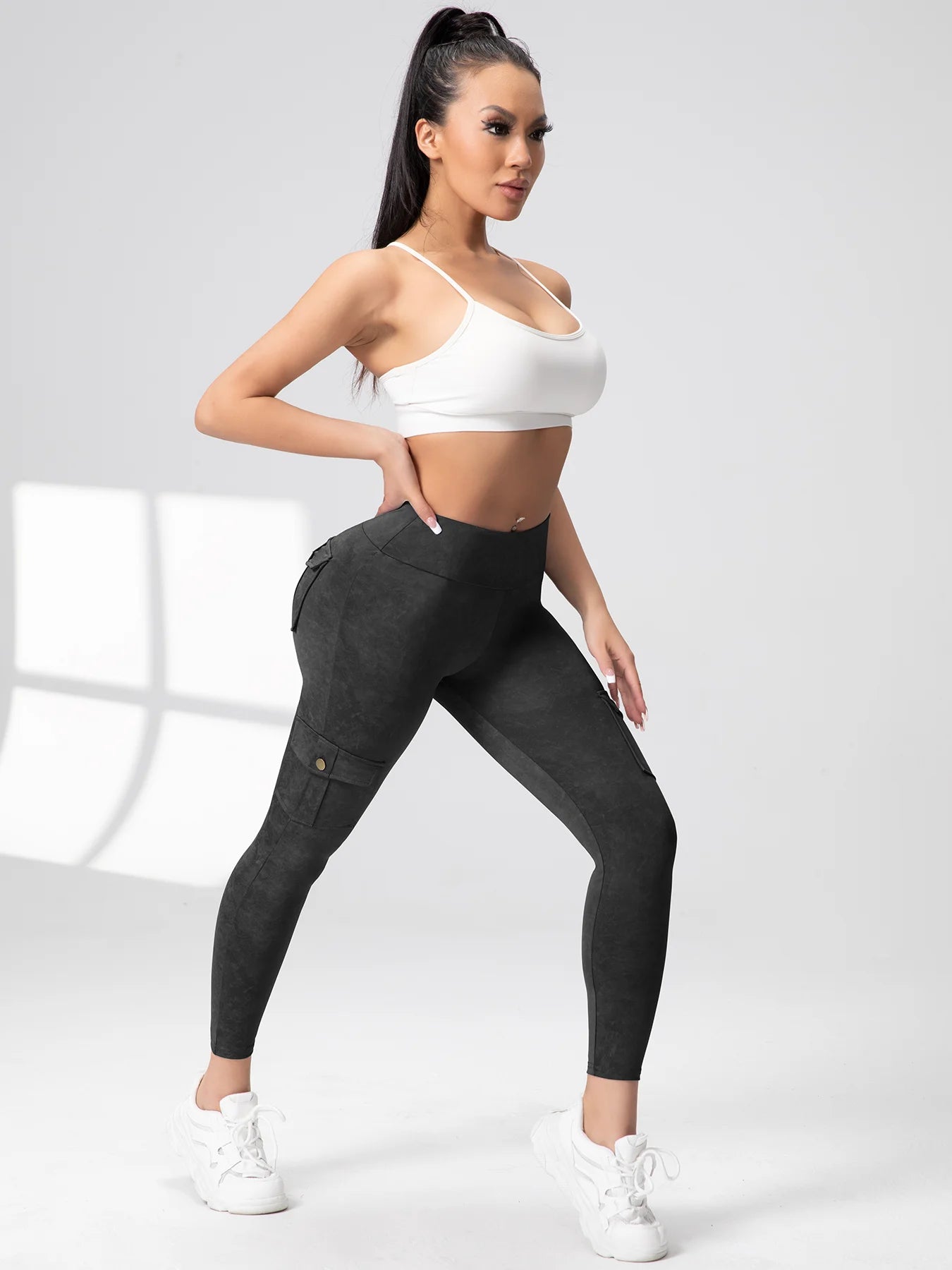 Seamless Yoga Cargo Leggings for Women with Pocket - High Waist Hip Lifting Fitness Pants (Available in 1, 2, or 3 Pieces)